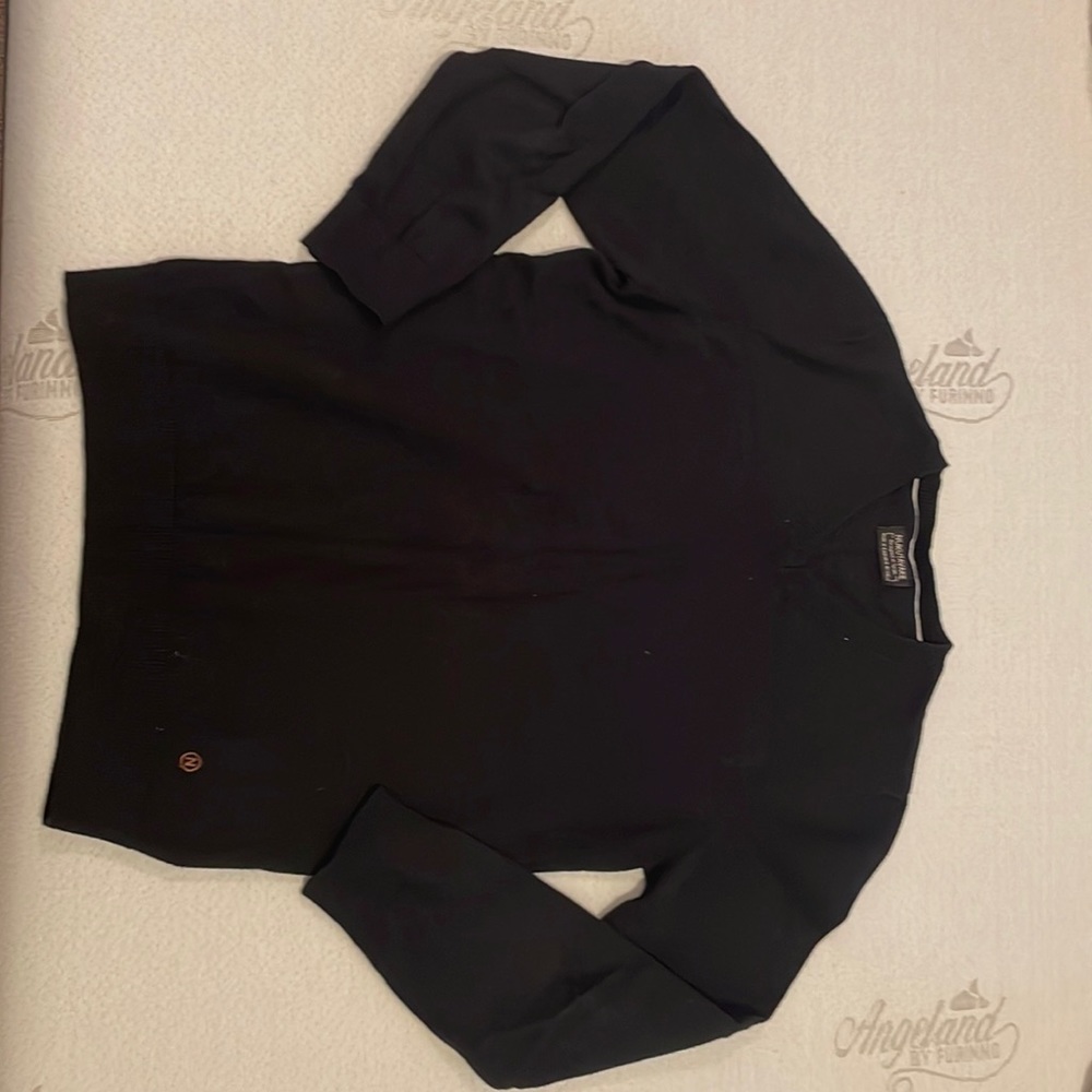 Nukutavake black blazer